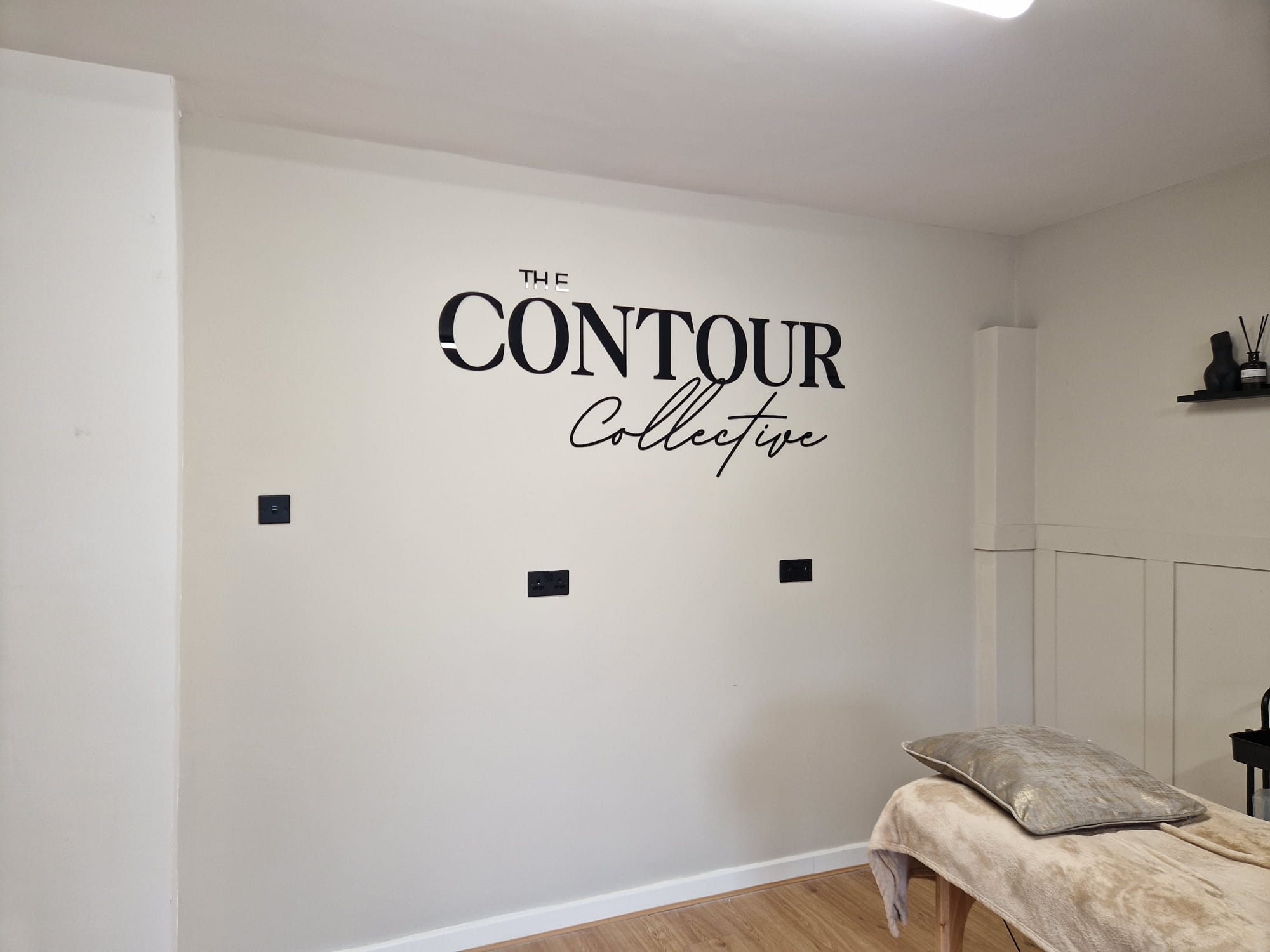 Raised interior wall lettering by Total Sign Solutions